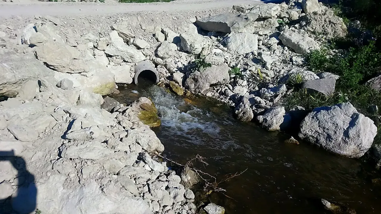 La Justicia volvió a intimar a la Provincia por la obstrucción del arroyo El Salto