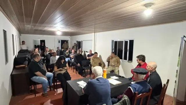Reunión de Federación Agraria con funcionarios para coordinar estrategias contra el jabalí y los ciervos axis