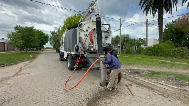 TRABAJOS MUNICIPALES EN DISTINTOS SECTORES DE LA CIUDAD
